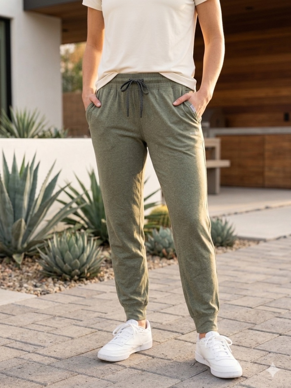 Ascend Men’s XL Joggers Green Heathered Knit Performance Sweatpants